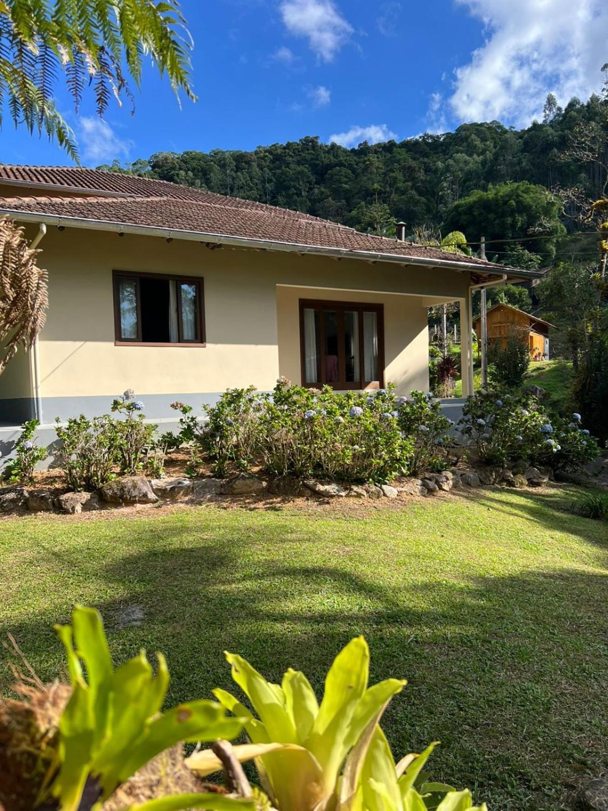 Sitio Som Das Aguas Benedito Novo Esterno foto